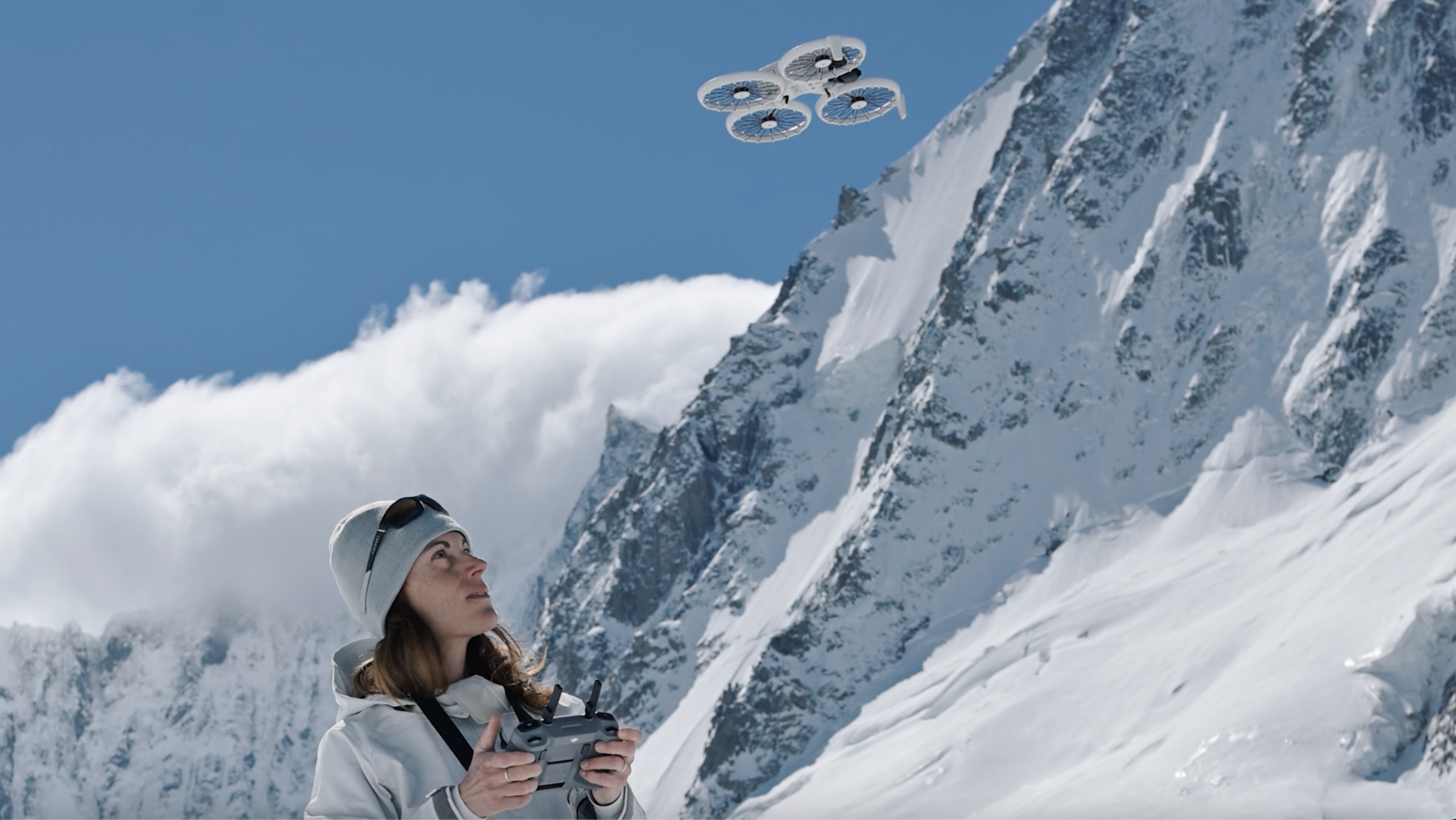 Aurelie Gonin flying DJI Flip
