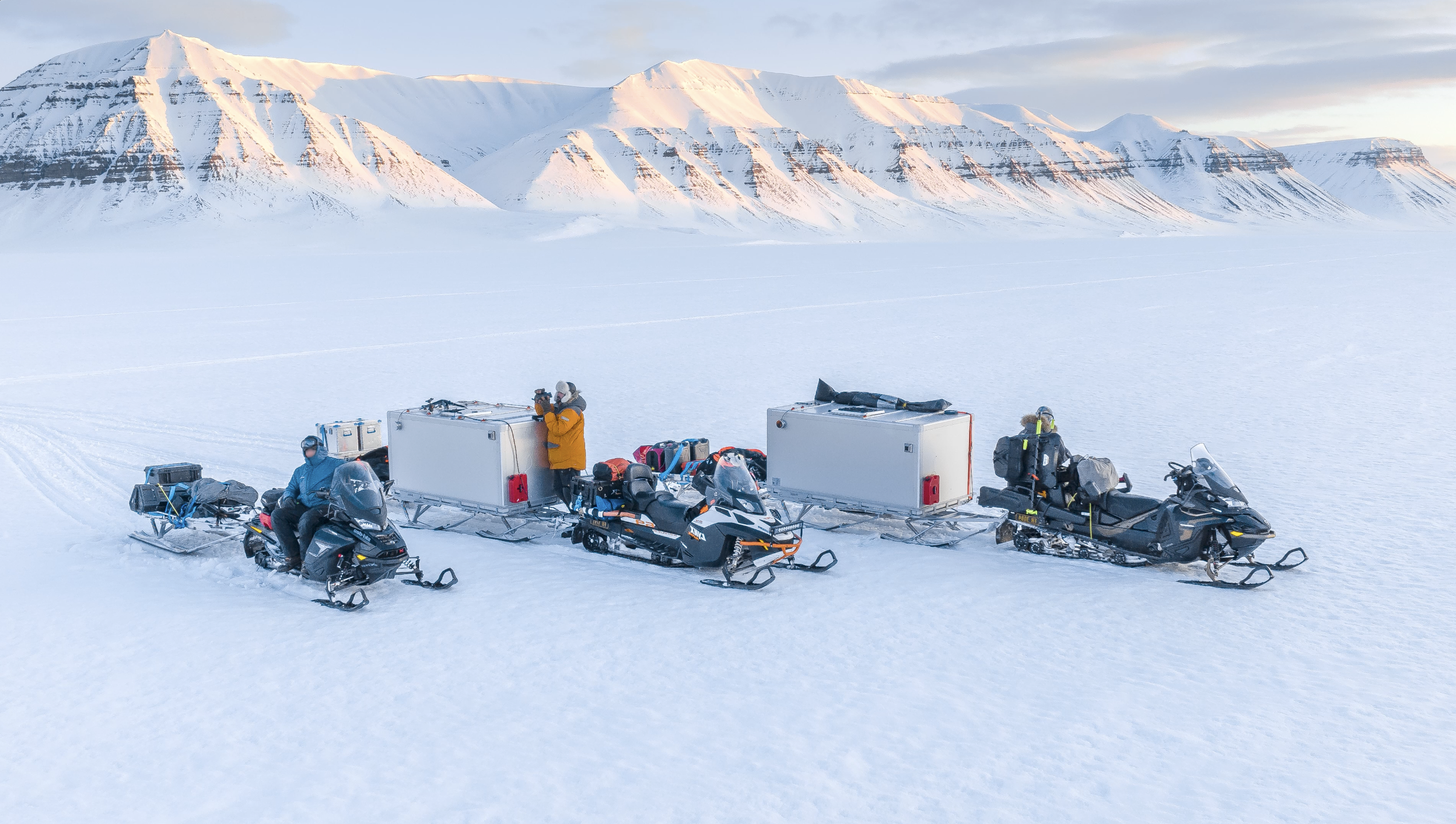 Florian Ledoux Polar Obsession crew on ice